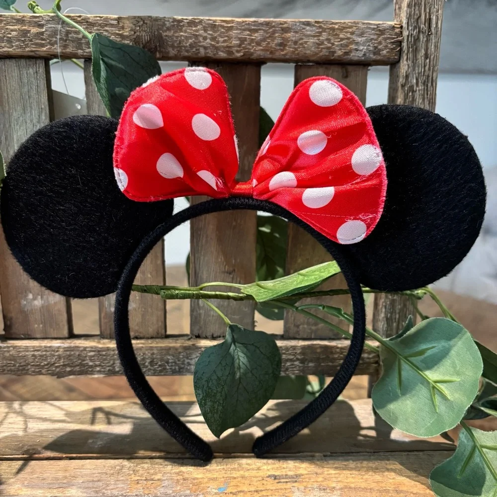 DISNEY PARKS MINNIR Red Polka Dot Bow Mouse Ears Headband